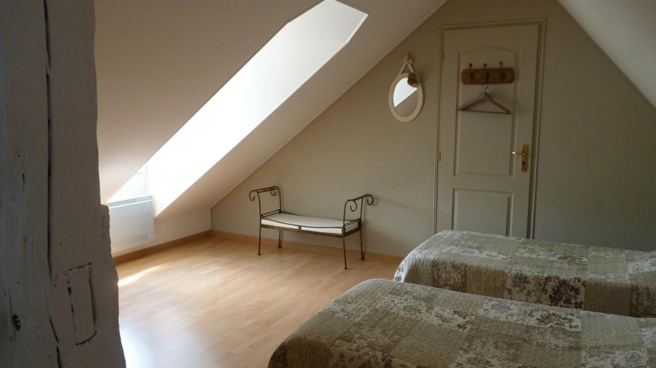 La Cyrillaure Bed and Breakfast Mosnes Buitenkant foto