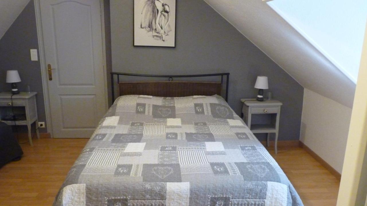 La Cyrillaure Bed and Breakfast Mosnes Buitenkant foto